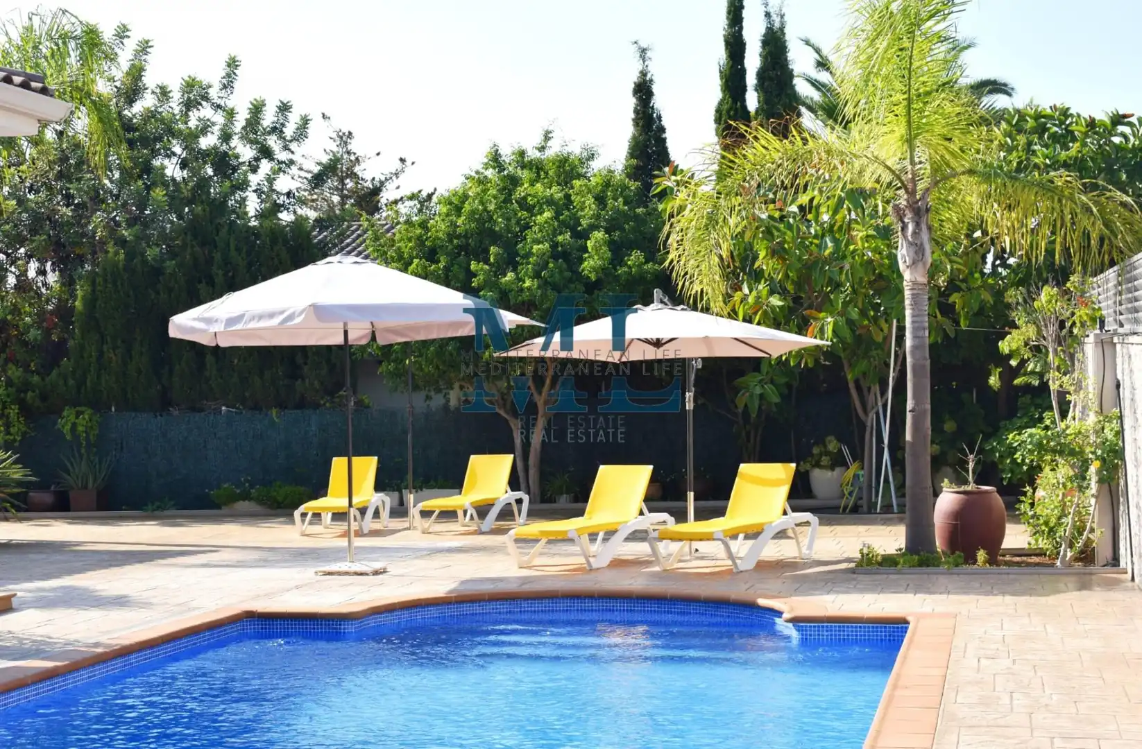 Swimming pool of Houses for sale in Roda de Berà  with Heating and Swimming Pool