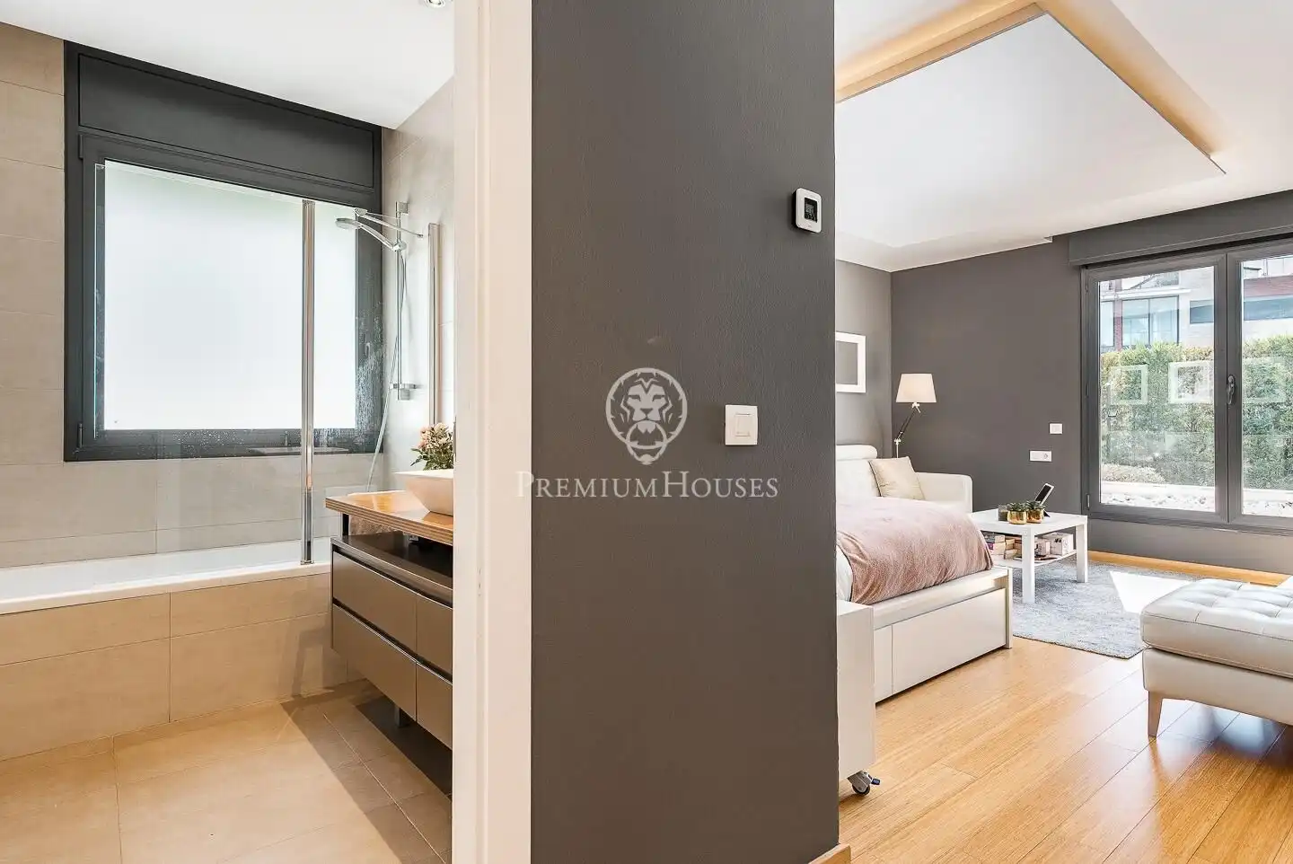 Bedroom of Houses for sale in Sant Cugat del Vallès  with Air Conditioner, Heating and Private garden