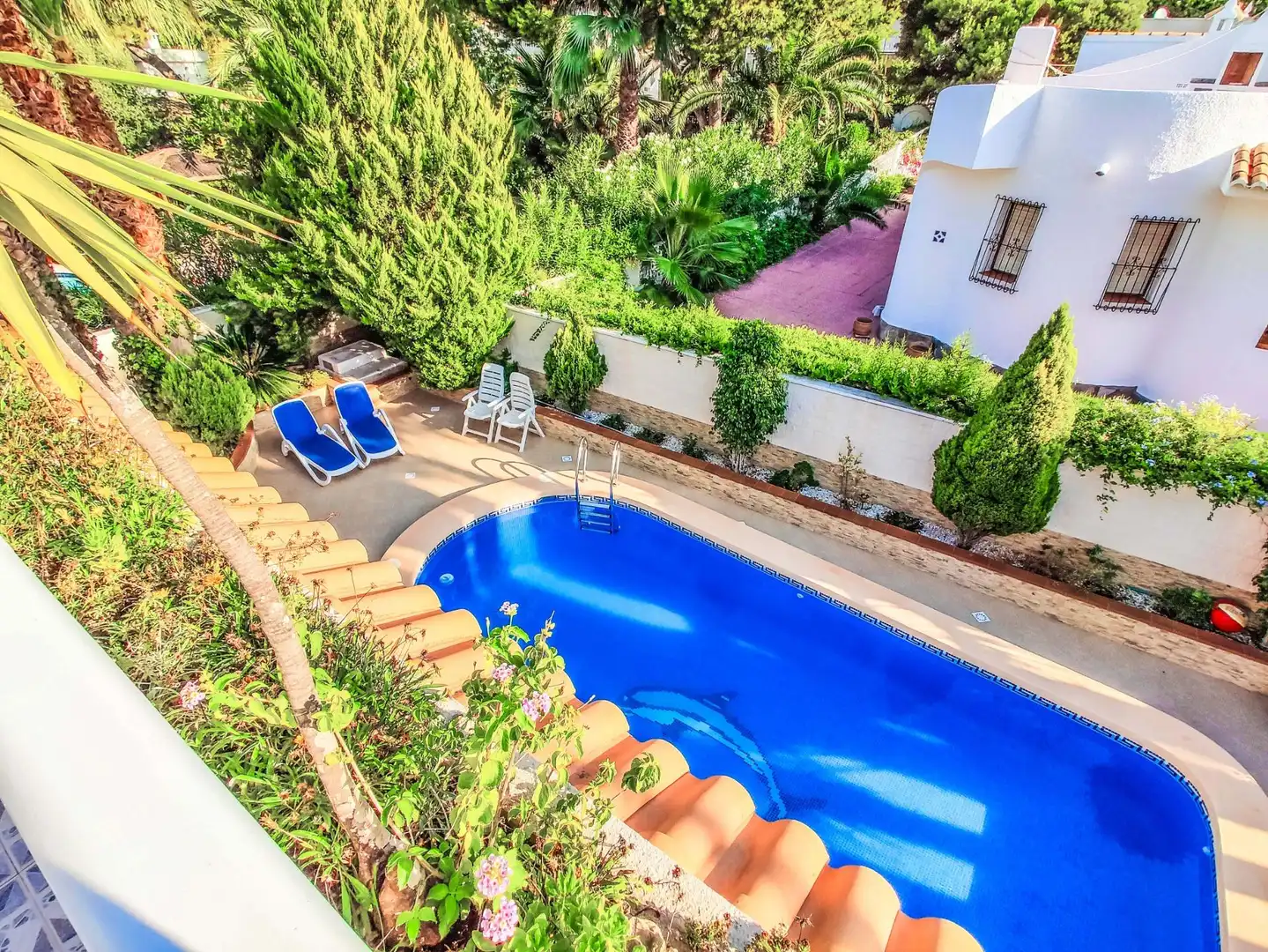 Piscina de Casa o xalet de lloguer en Orihuela amb Aire condicionat, Jardí privat i Terrassa