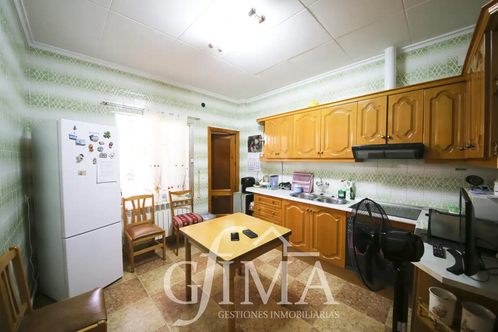 Kitchen of Houses for sale in Tomelloso  with Air Conditioner, Heating and Terrace