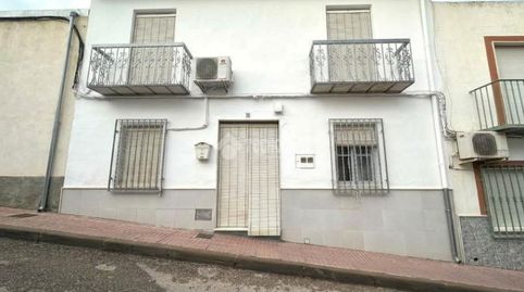 Casa en venta en Jódar