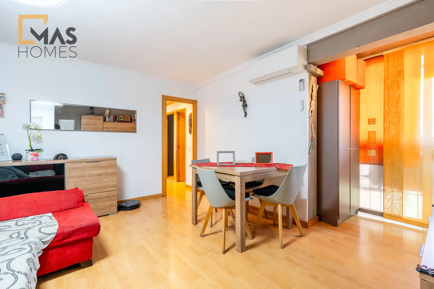 Sala de estar de Piso en venta en Martorell con Aire acondicionado, Calefacción y Horno