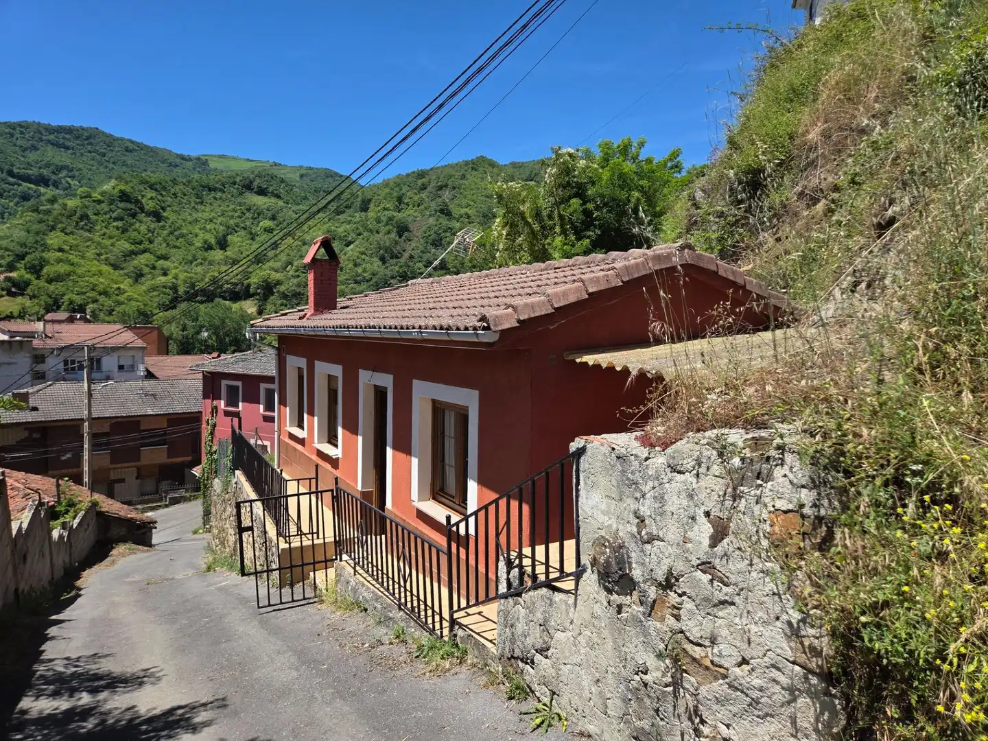 Vista exterior de Casa o chalet en venta en Aller con Jardín privado y Terraza