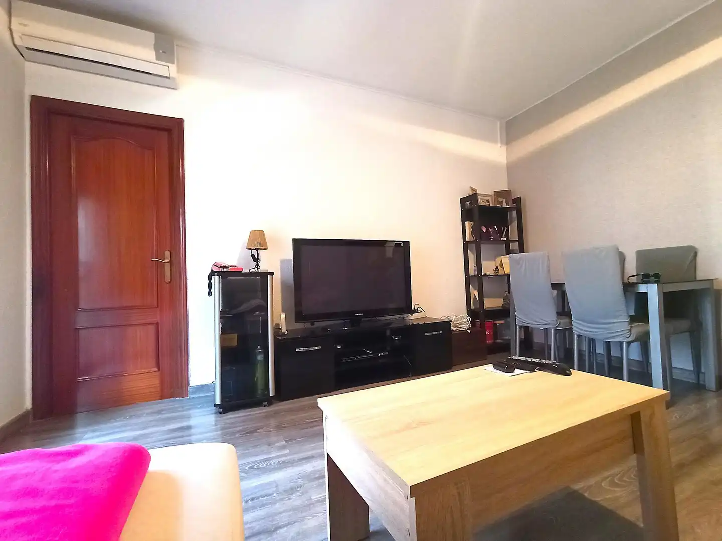 Sala de estar de Piso en venta en Reus con Calefacción, Terraza y Horno