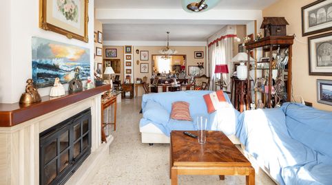 Foto 3 de Casa adosada en venda a C. Granada, 37, Benalúa de las Villas, Granada