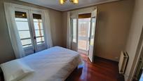 Bedroom of Flat to rent in Bilbao   with Balcony