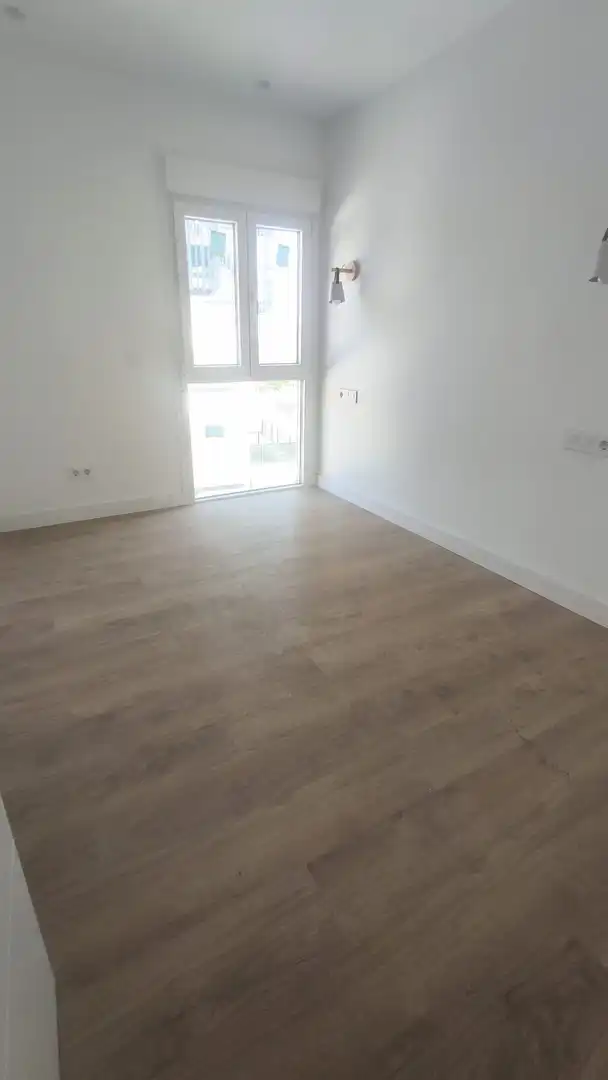 Maisonette zum Verkauf in Torremolinos mit Klimaanlage, Terrasse und Abstellraum