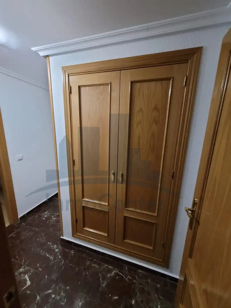 Habitación de Piso de alquiler en Badajoz con Terraza y Amueblado