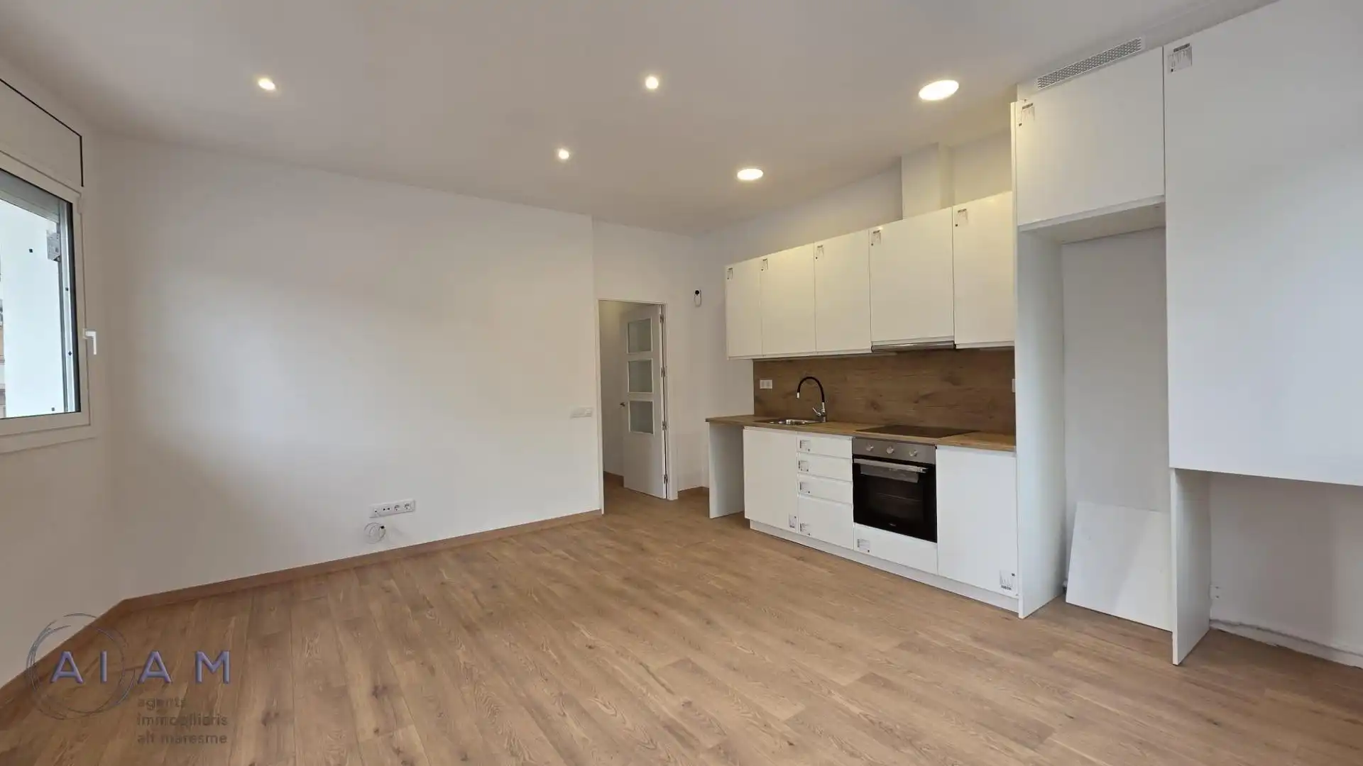 Kitchen of Ground floor for sale in Tordera  with Air Conditioner, Parquet flooring and Alarm