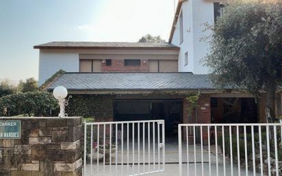 Exterior view of House or chalet for sale in El Bruc  with Terrace, Swimming Pool and Balcony