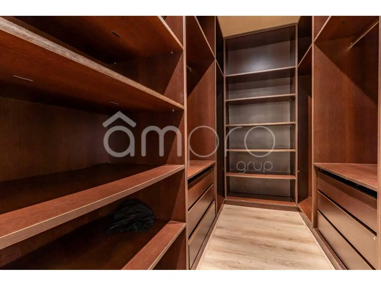 Piso en venta en Vilanova i la Geltrú con Aire acondicionado, Parquet y Terraza