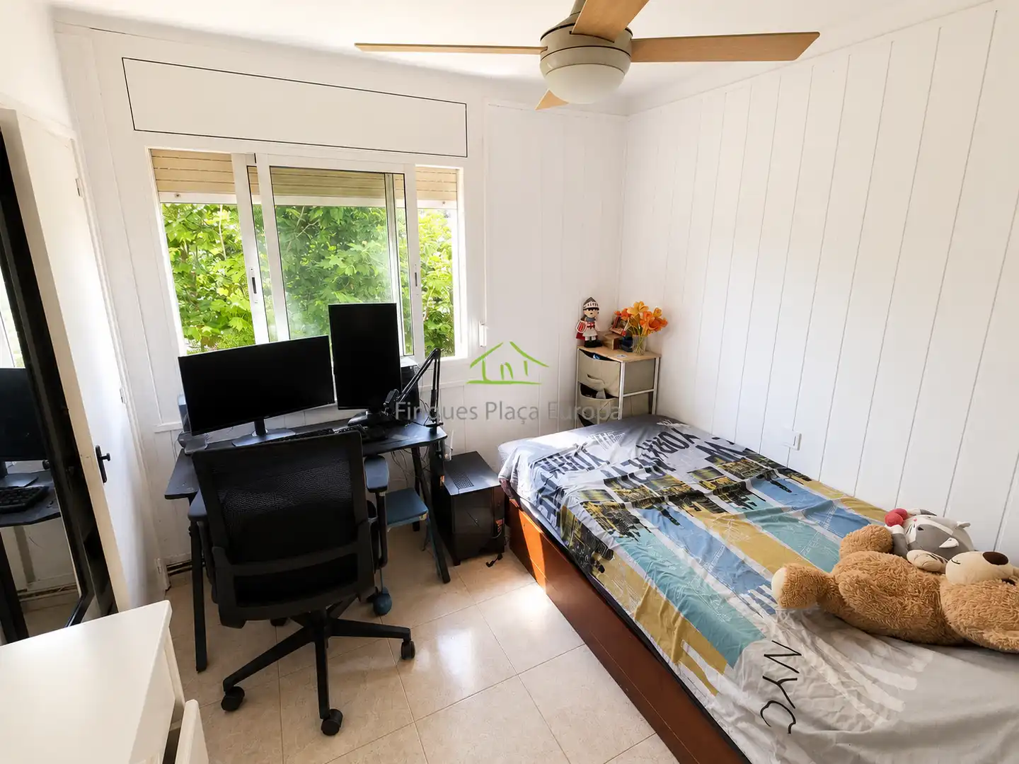 Habitación de Apartamento en venta en Castell d'Aro, Platja d'Aro i s'Agaró con Aire acondicionado, Calefacción y Terraza