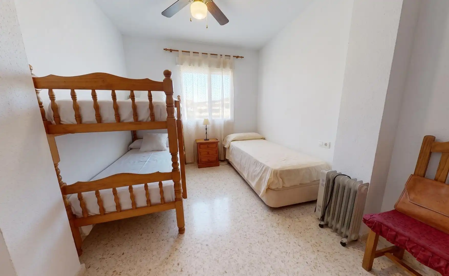 Bedroom of Flat for sale in Güevéjar  with Furnished