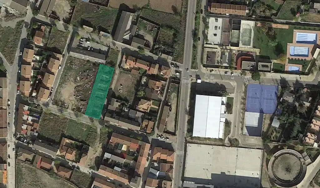 Buildings for sale in San Mateo de Gállego
