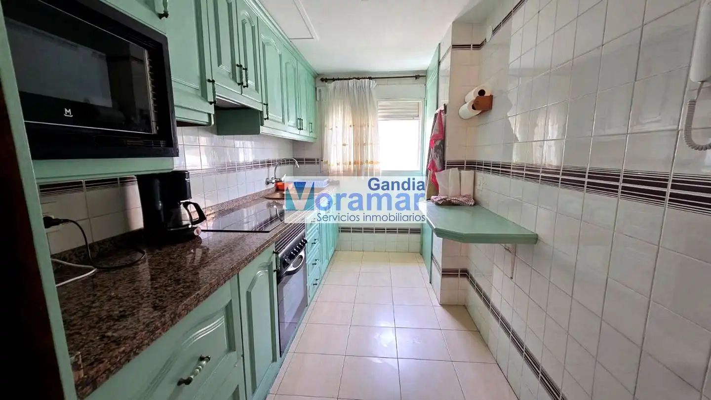 Cocina de Apartamento en venta en Gandia con Amueblado y Piscina comunitaria