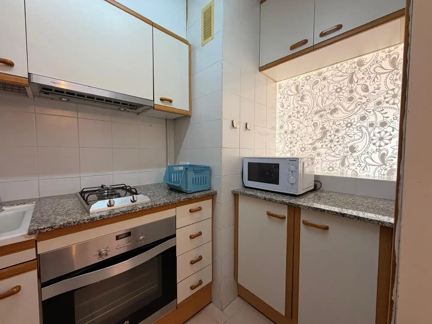 Kitchen of Study for sale in Girona  with Heating and Balcony
