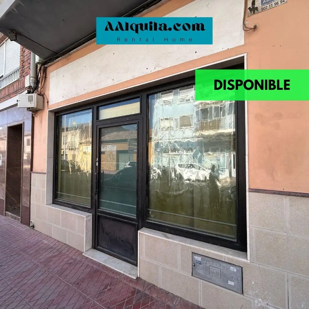 Local comercial en alquiler en Avenida REYES CATOLICOS
