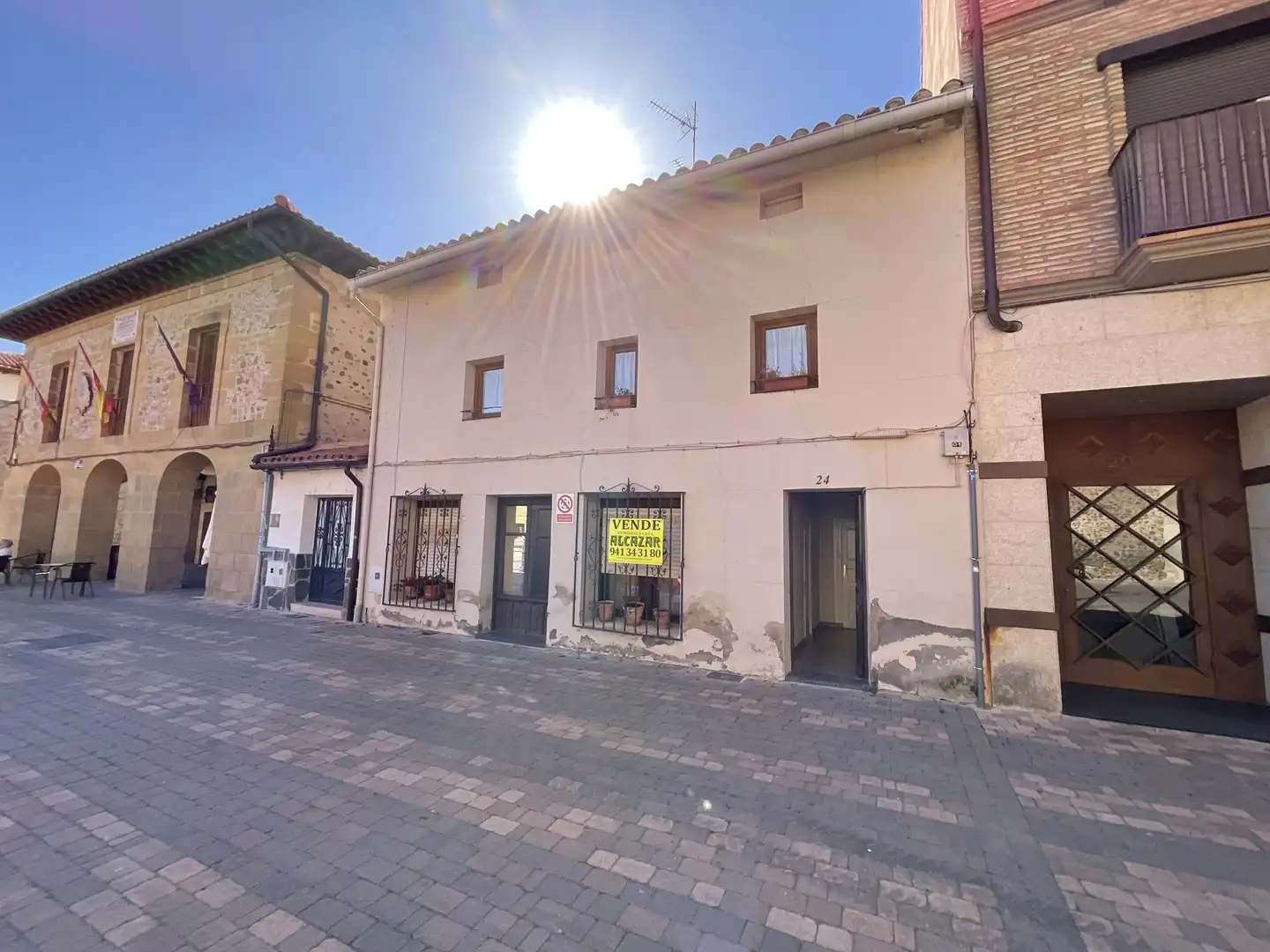 Vista exterior de Casa o xalet en venda en Santurde de Rioja amb Calefacció, Parquet i Terrassa