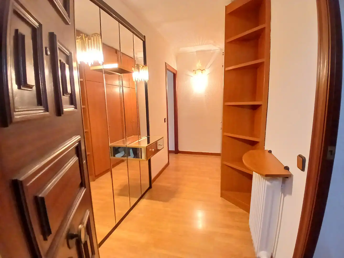 Flat for sale in Barcelona  with Air Conditioner, Heating and Parquet flooring