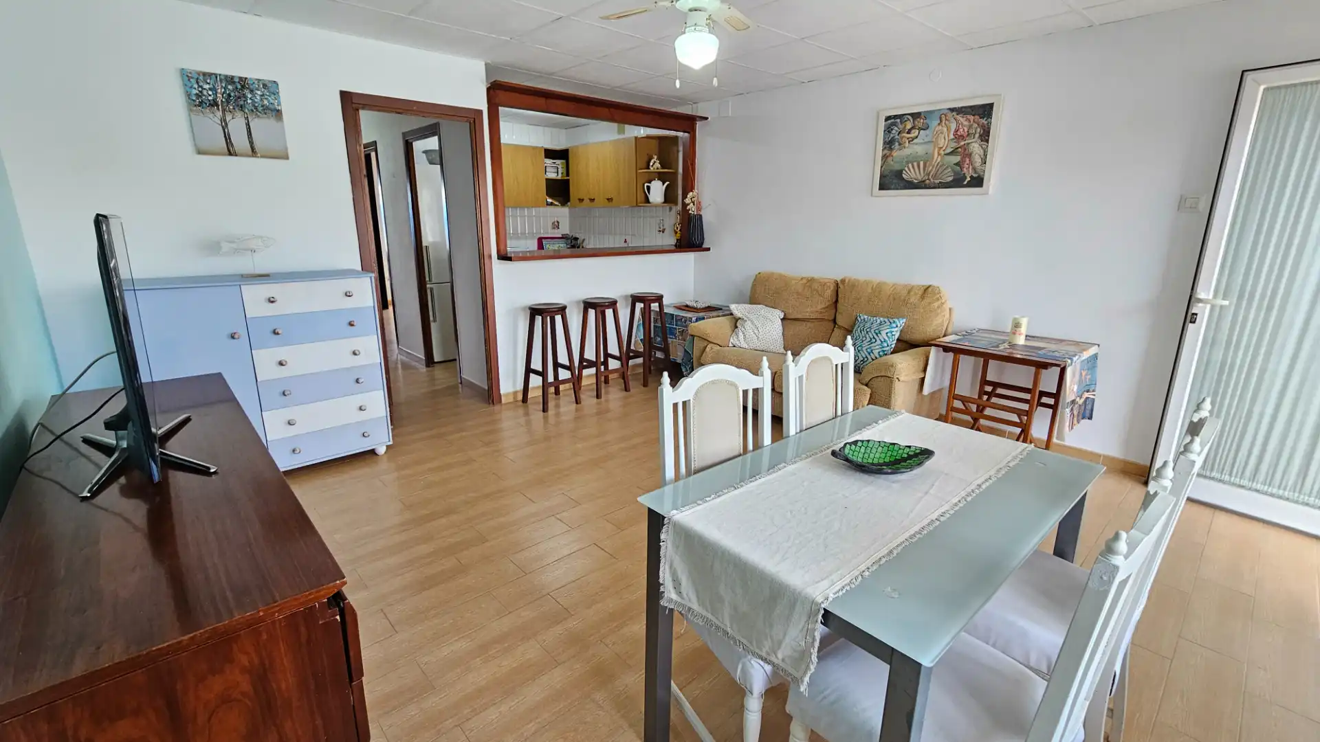Sala d'estar de Pis en venda en Tarragona amb Terrassa, Moblat i Forn