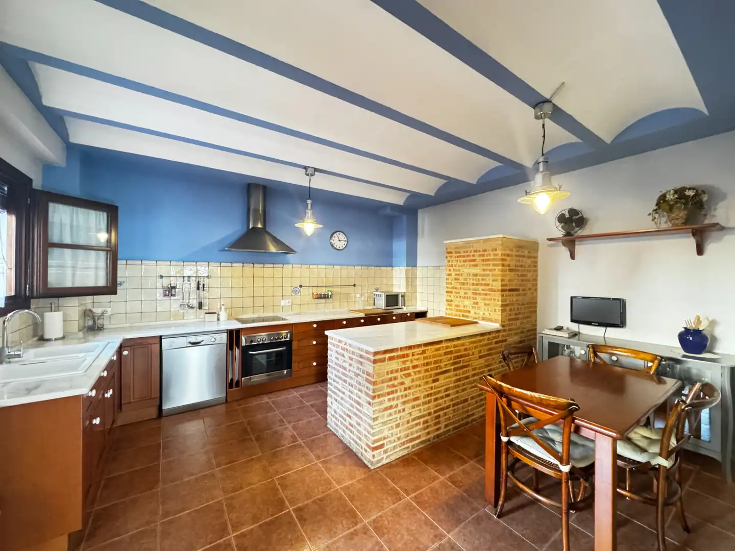 Küche von Einfamilien-Reihenhaus zum Verkauf in Canet d'En Berenguer mit Klimaanlage, Heizung und Terrasse