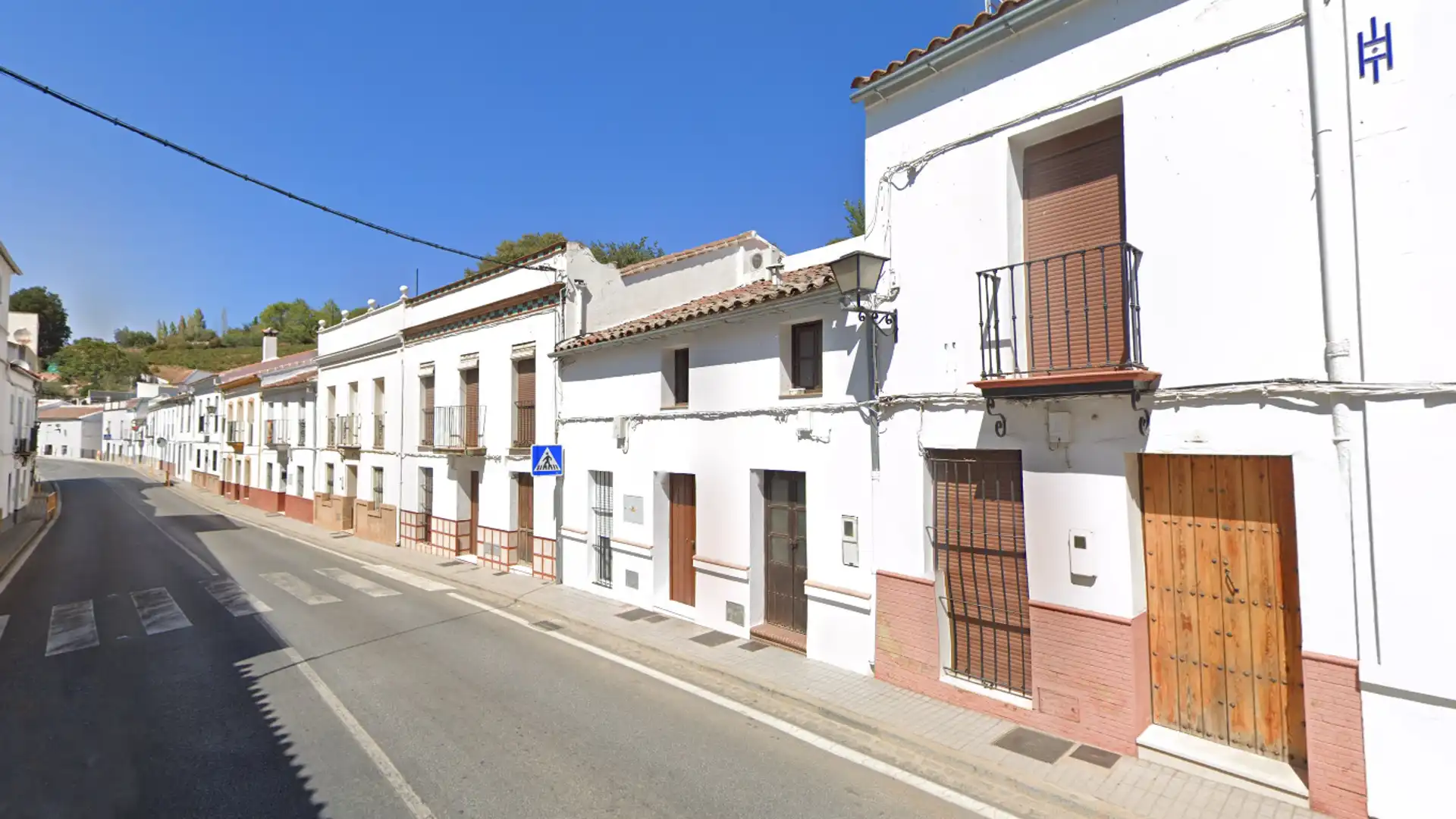 Casa adosada en venta en CL VIRGEN DEL ROBLEDO, Constantina