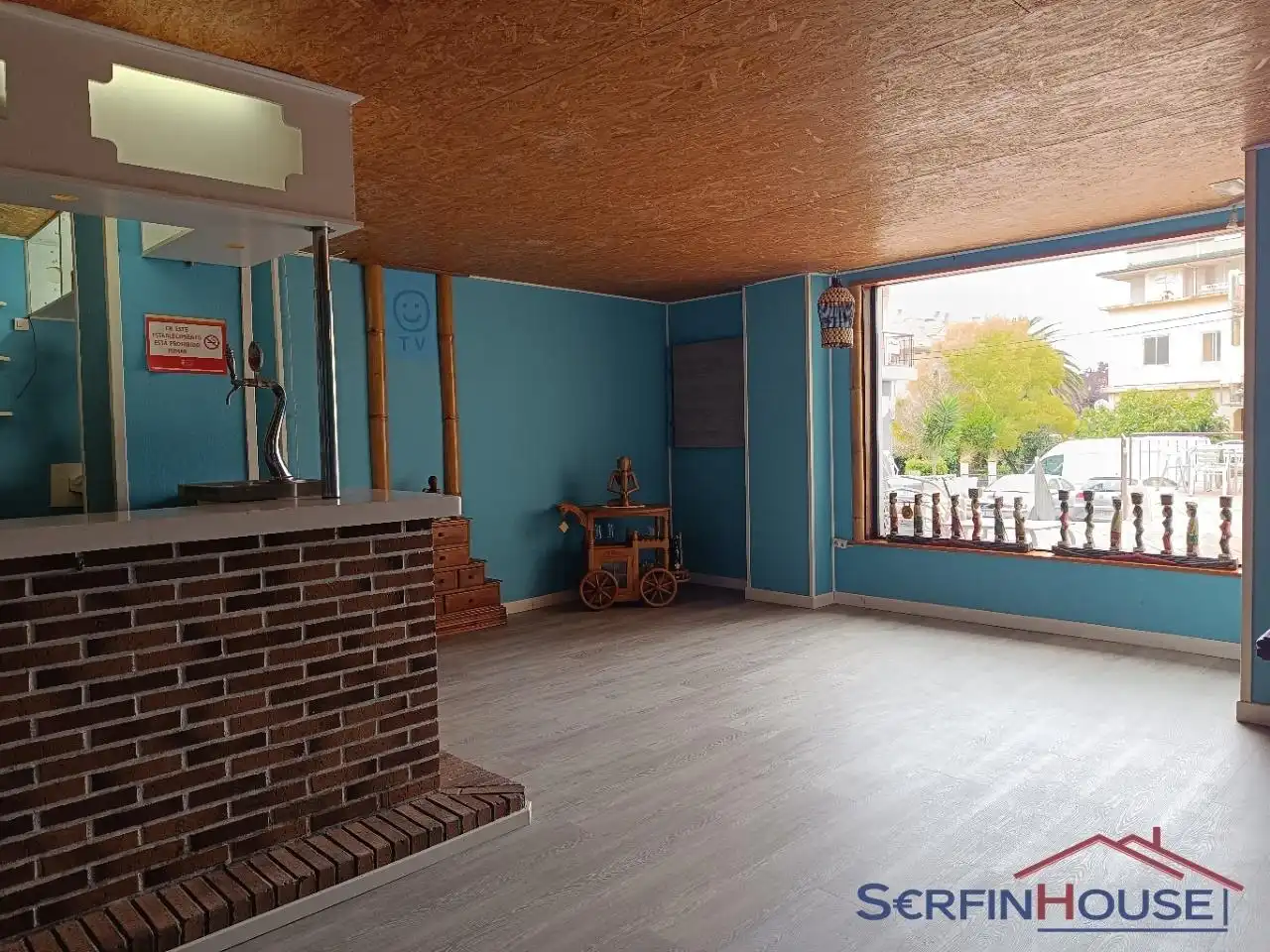 Sala de estar de Local en venta en Noja con Terraza
