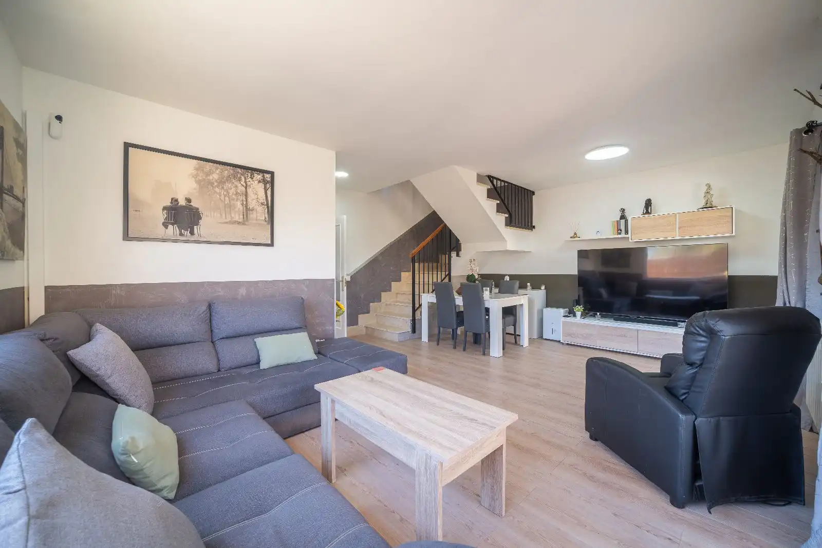 Sala d'estar de Casa adosada en venda en Alcúdia amb Aire condicionat, Calefacció i Jardí privat