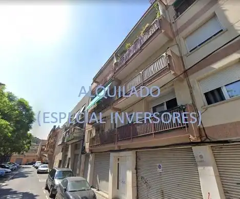 Penthouse with terrace for sale in Calle llevat 9