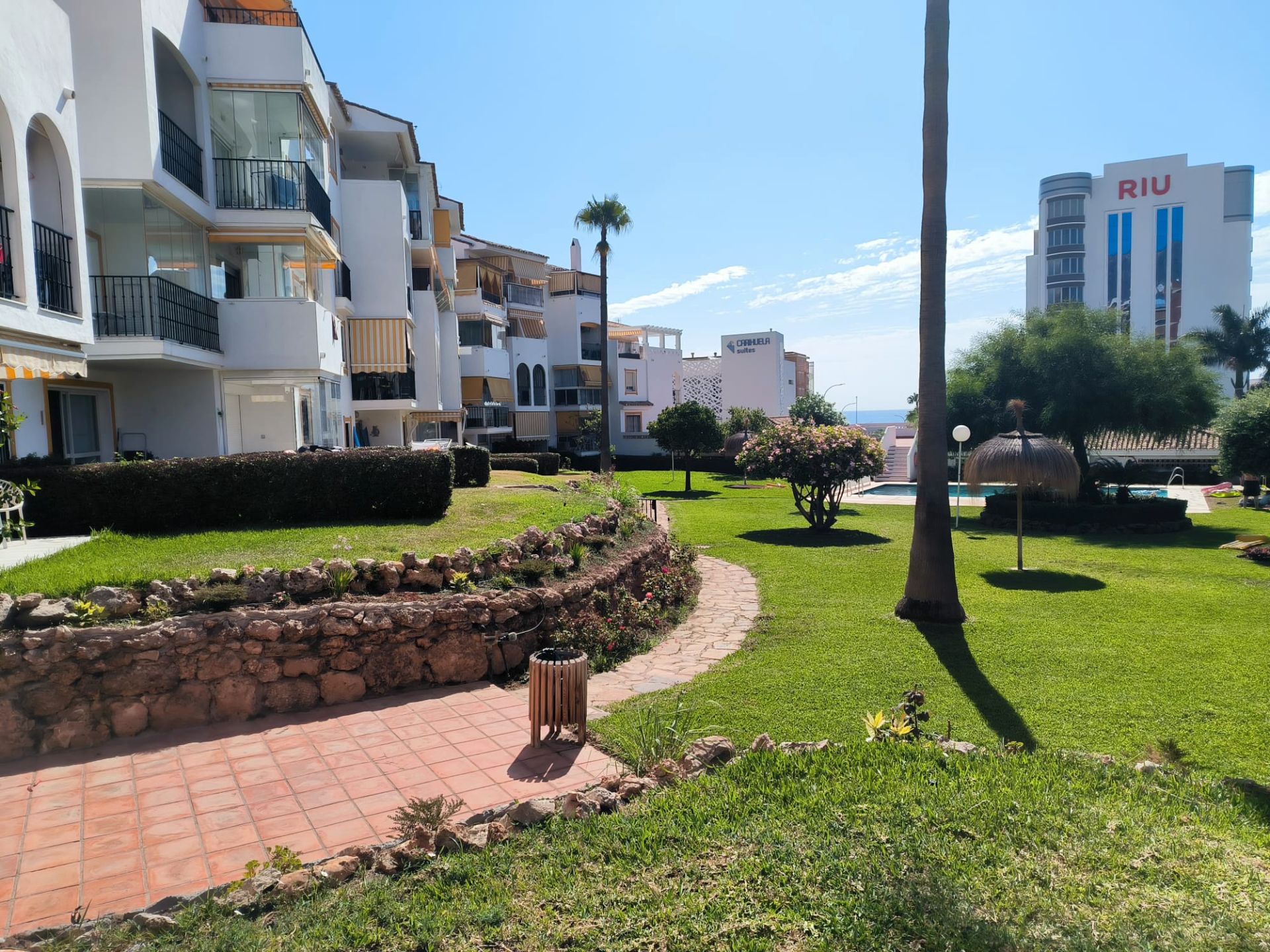 Jardí de Pis en venda en Torremolinos amb Aire condicionat, Terrassa i Moblat