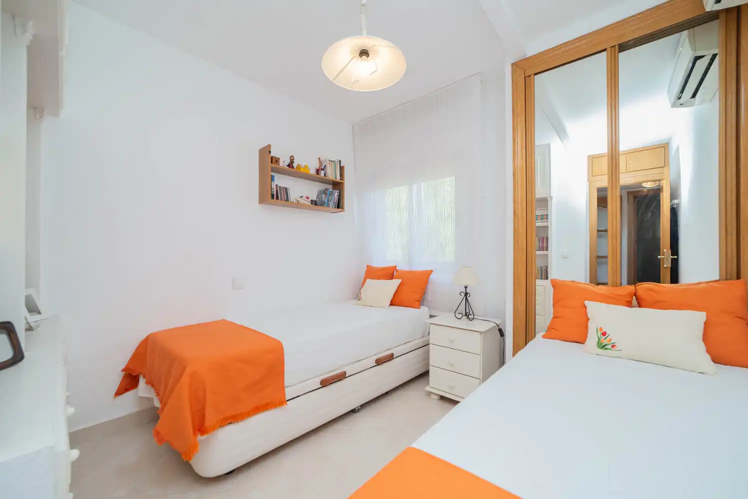 Bedroom of Flat for sale in Móstoles  with Air Conditioner, Heating and Terrace
