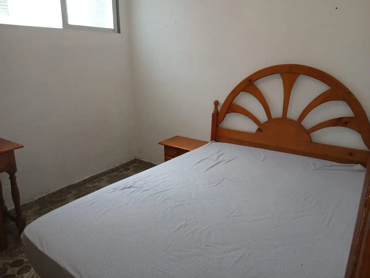 Bedroom of Flat for rent in Granada  with Terrace, Furnished and Washing machine