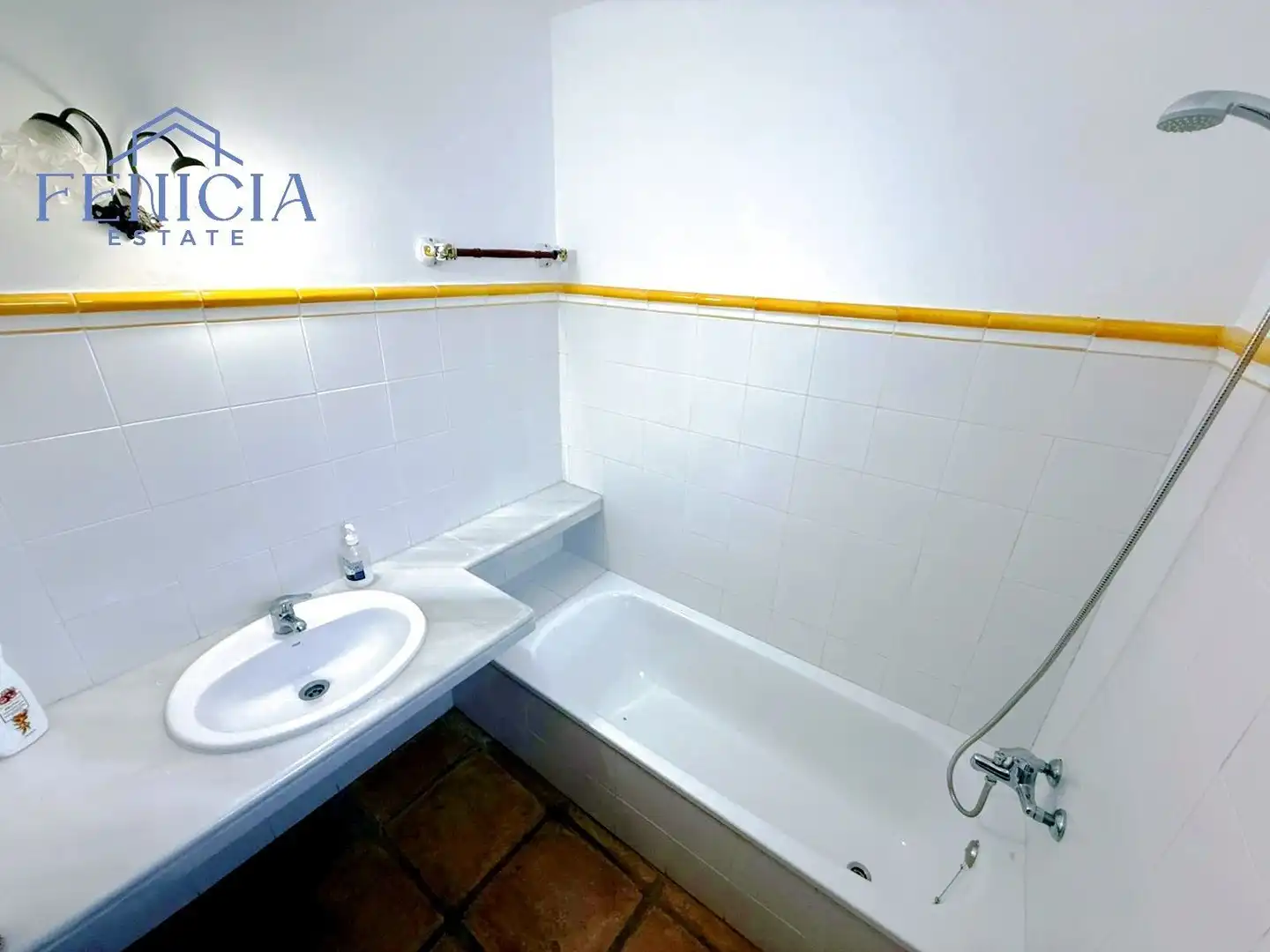 Baño de Casa o chalet en venta en Almuñécar con Jardín privado, Terraza y Trastero