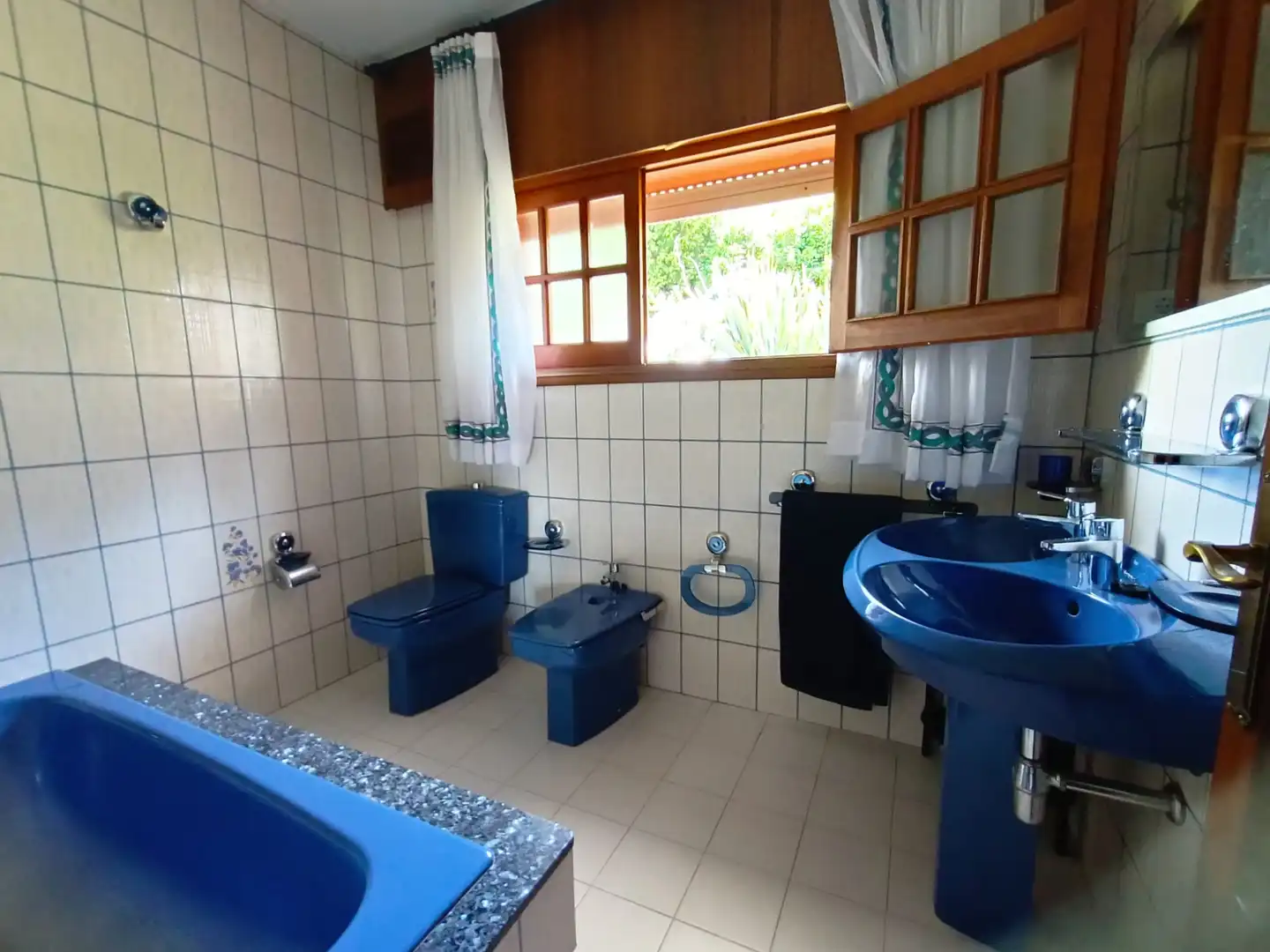 Baño de Casa o chalet de alquiler en A Guarda   con Calefacción, Jardín privado y Parquet