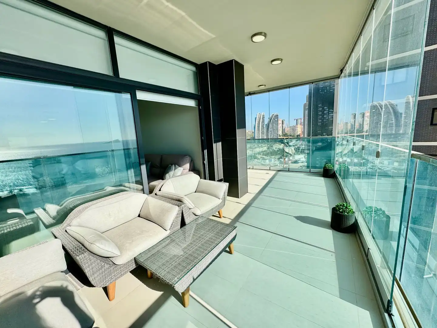 Apartamento con piscina en venta en Playa de Poniente, imagen 4