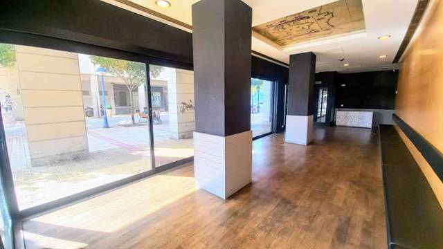 Local comercial en Alquiler en Acea de Ama - O Burgo