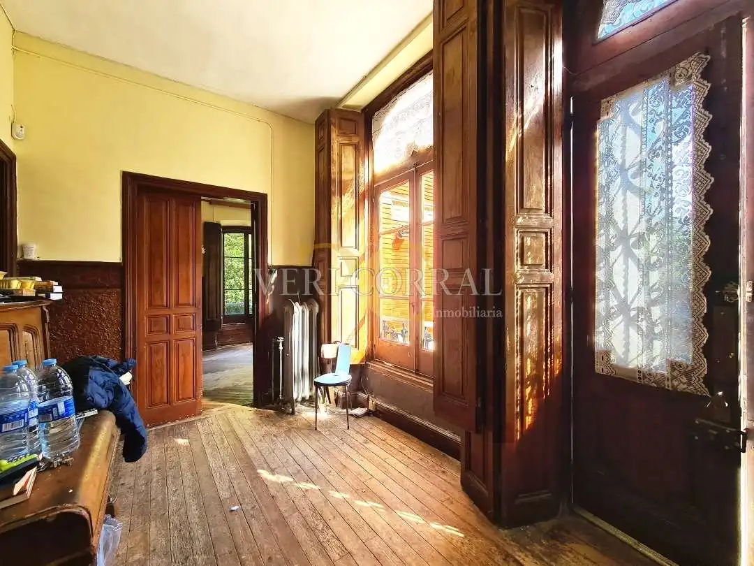 Casa o xalet en venda a Calle del Profesor Pérez Pimentel, La Guía