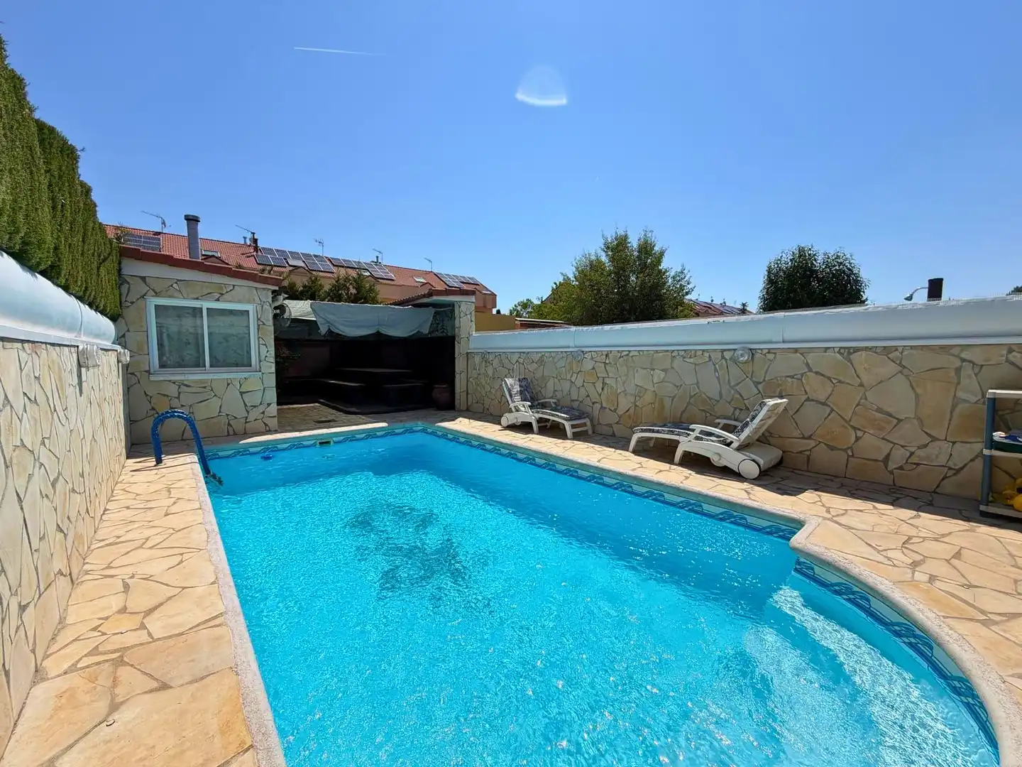 Piscina de Casa o chalet en venta en Rivas-Vaciamadrid con Aire acondicionado, Calefacción y Jardín privado