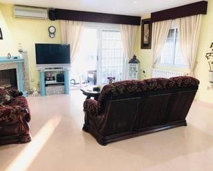 Living room of House or chalet for sale in Orihuela  with Air Conditioner, Private garden and Swimming Pool