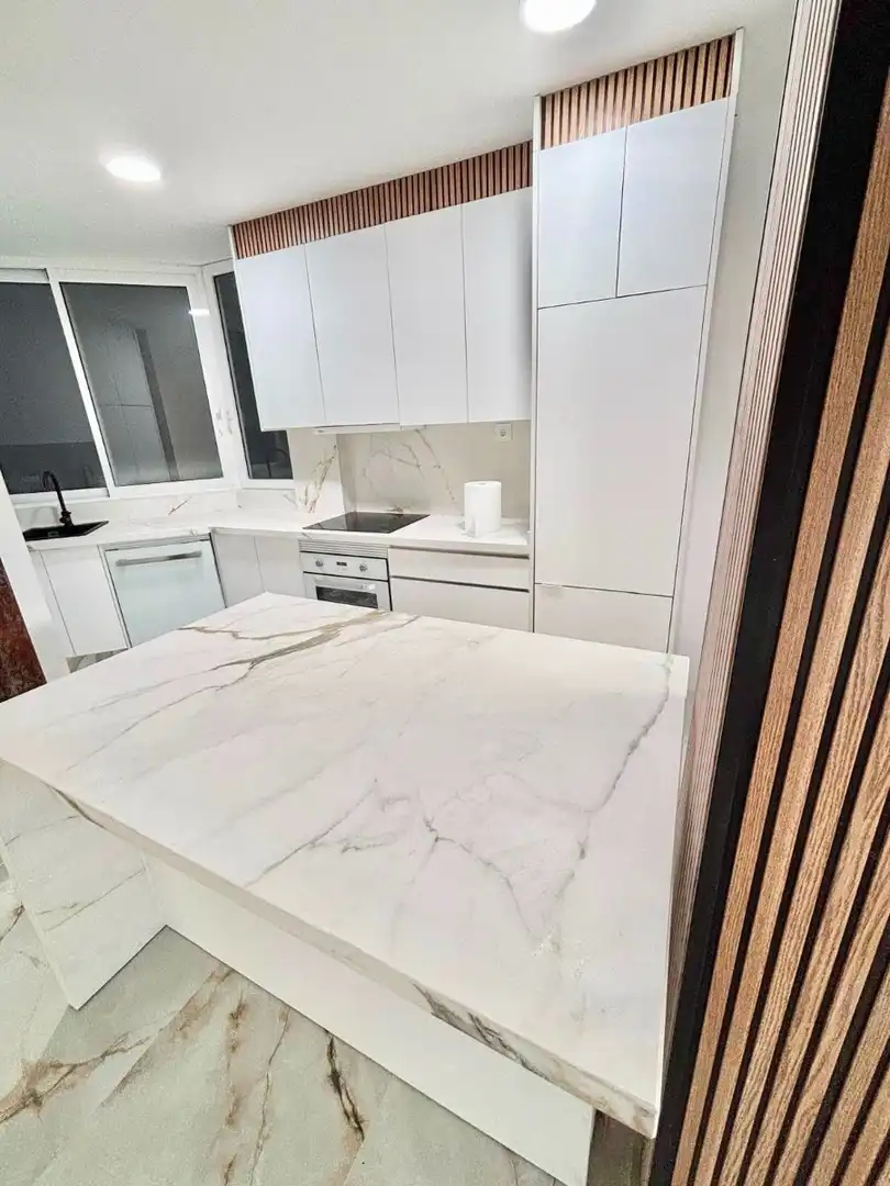 Cuina de Apartament de lloguer en Murcia amb Aire condicionat, Moblat i Rentadora