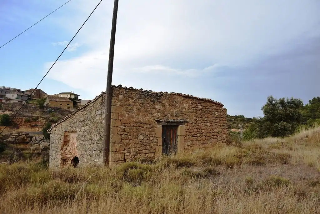 Vista exterior de Terreno en venta en Valjunquera