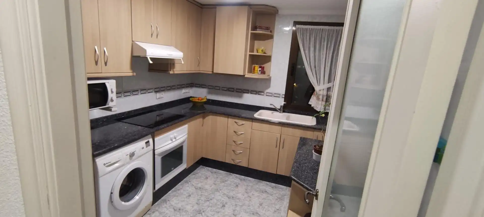 Flat for rent in Avenida de Vicente Blasco Ibáñez, Mestalla , El Pla del Real