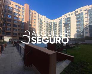 Exterior view of Flat to rent in  Madrid Capital  with Heating, Storage room and Swimming Pool