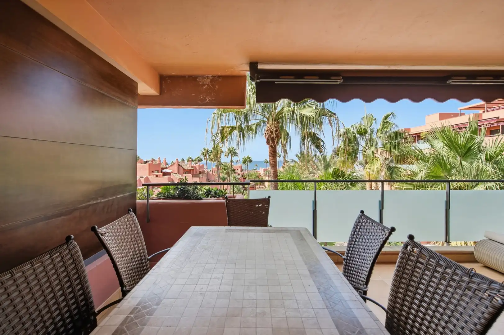 Terraza de Apartamento en venta en Estepona con Aire acondicionado, Terraza y Trastero