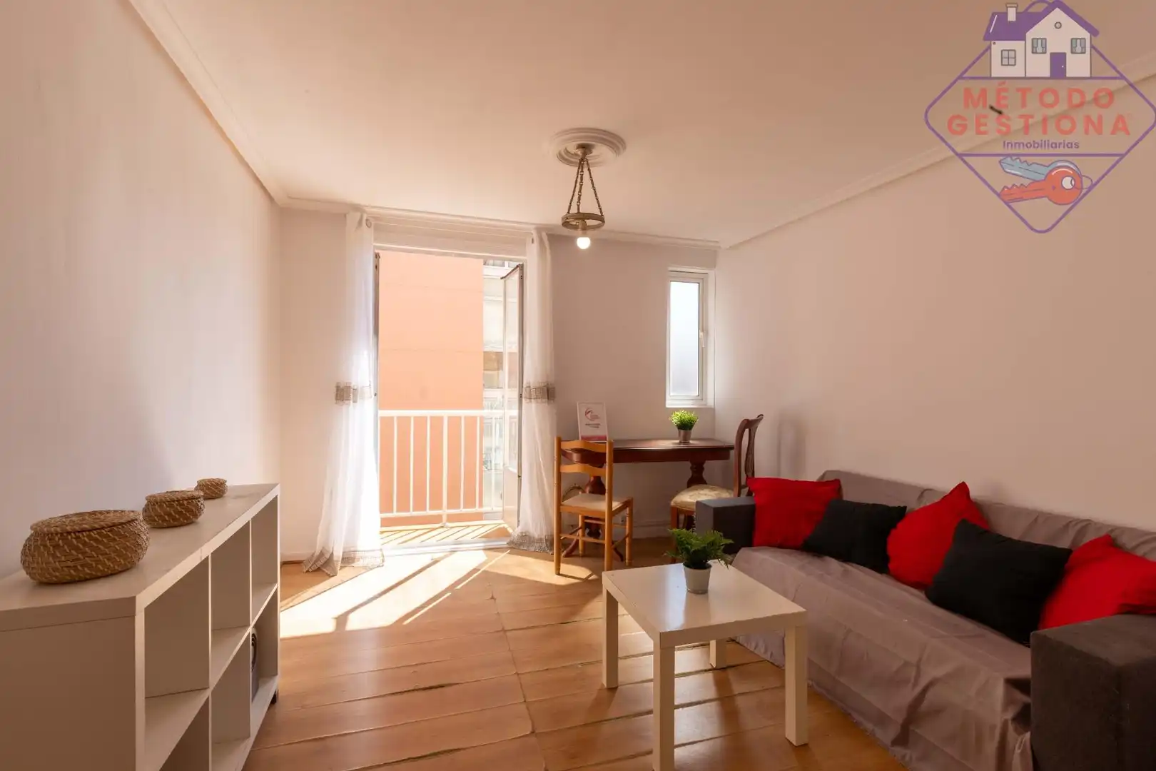 Terrassa de Apartament en venda en Santander amb Balcó