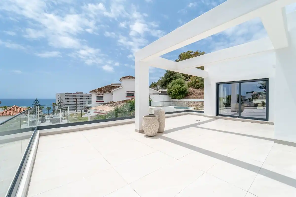 Terrassa de Casa o xalet en venda en Benalmádena amb Aire condicionat, Calefacció i Jardí privat