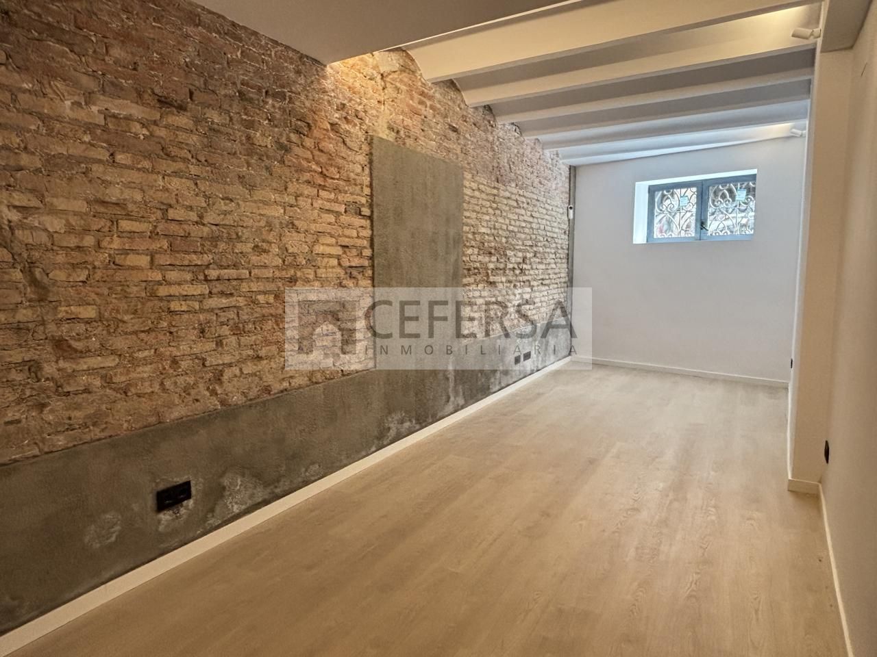 Apartment for sale in  Barcelona Capital  with Air Conditioner, Heating and Parquet flooring