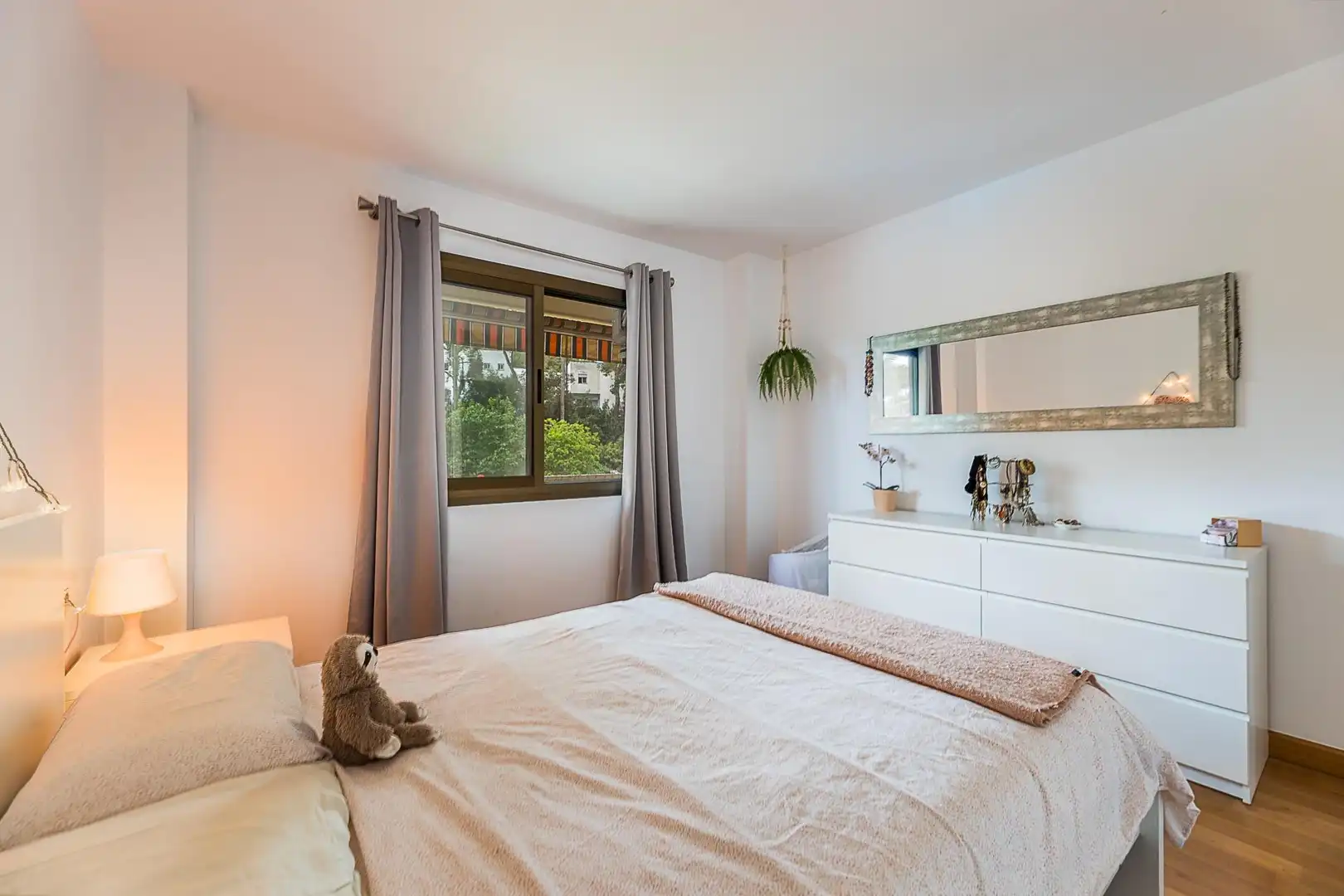 Bedroom of Flat for sale in  Palma de Mallorca  with Air Conditioner, Heating and Parquet flooring