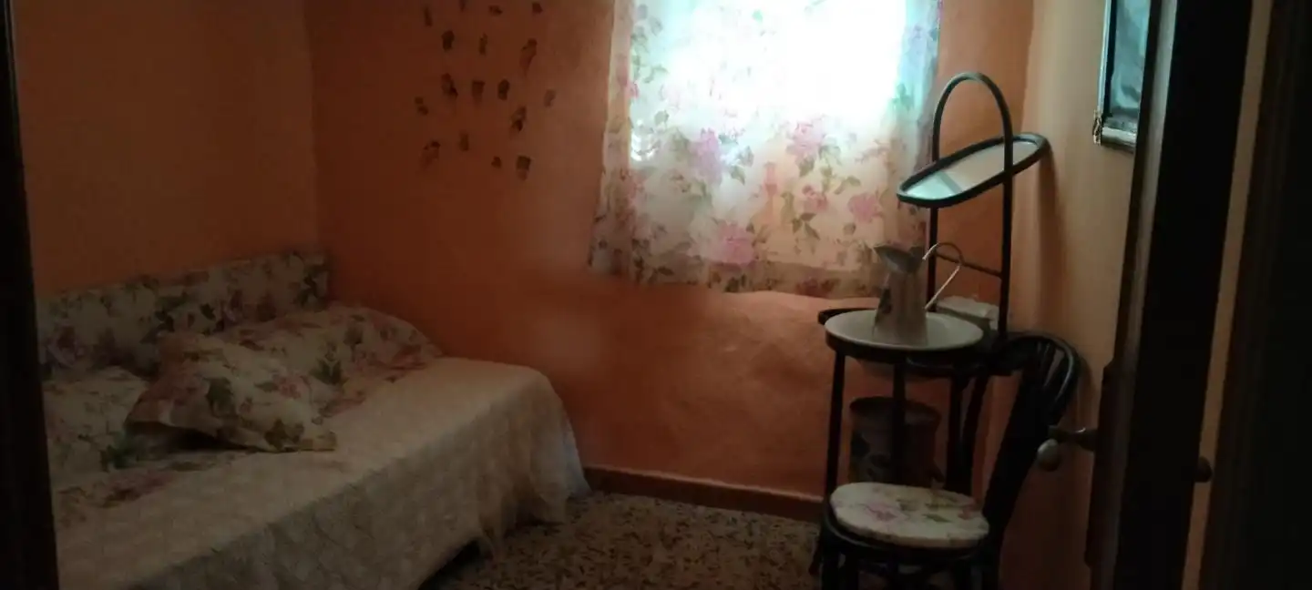 Habitación de Casa o chalet en venta en Alarba