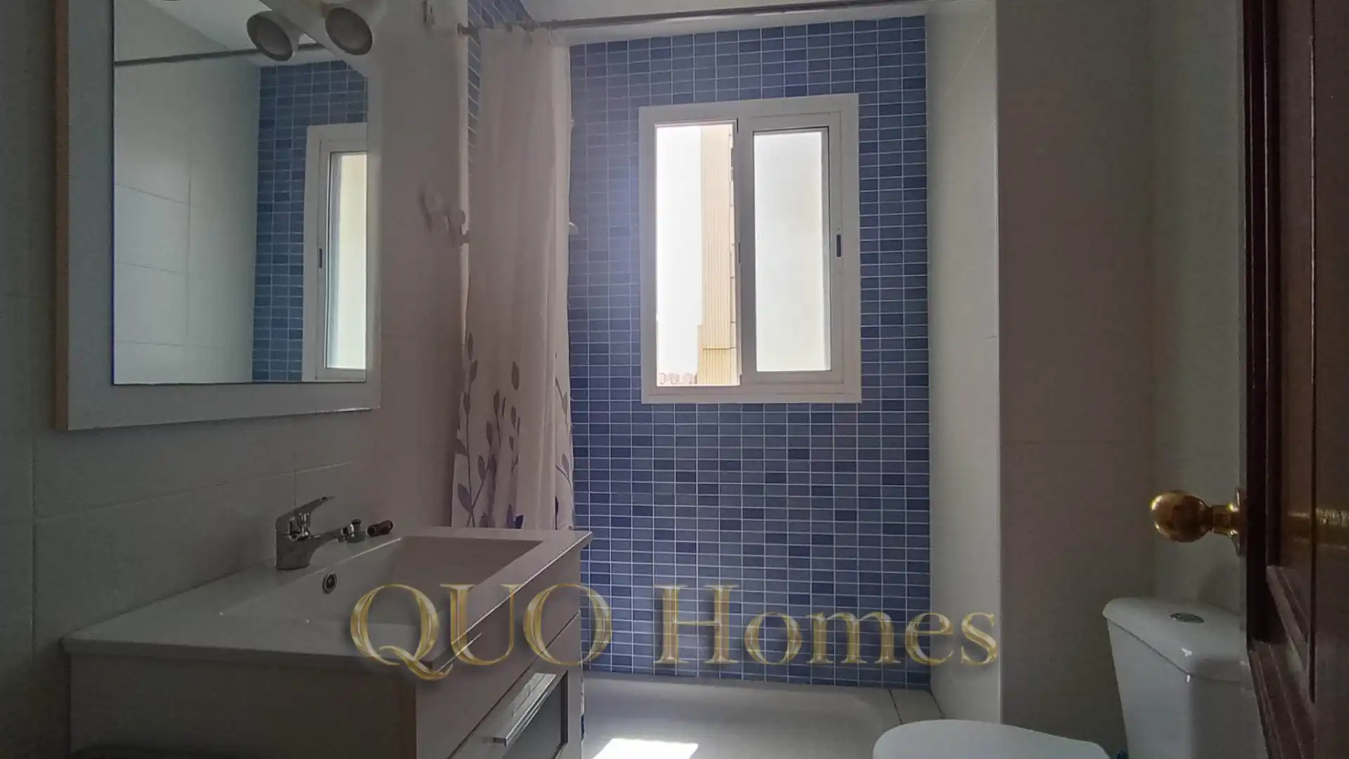 Baño de Piso en venta en Jerez de la Frontera con Amueblado, Horno y Lavadora